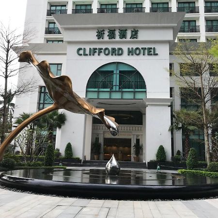 Clifford Hotel Canton Esterno foto